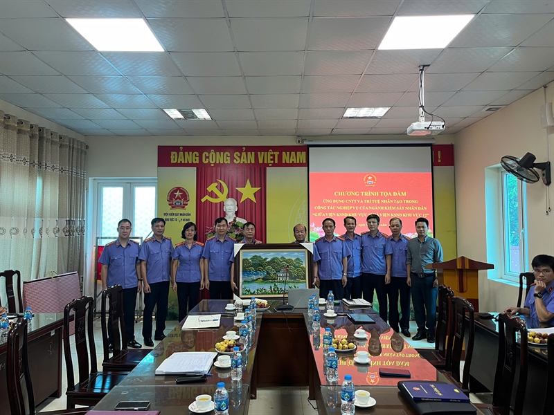 VKSND khu vực 10 và VKSND khu vực 12 thành phố Hà Nội tọa đàm trao đổi ứng dụng công nghệ thông tin và trí tuệ nhân tạo trong công tác kiểm sát