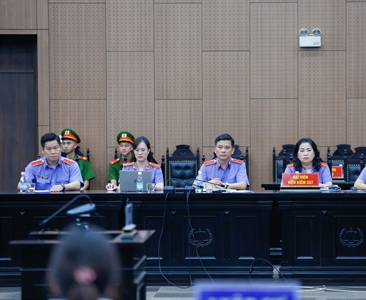 Viện KSND thành phố Hà Nội phối hợp cùng TAND phố Hà Nội xét xử vụ án “Vi...