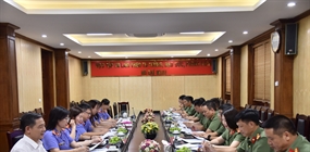 Viện KSND thành phố Hà Nội trực tiếp kiểm sát việc tiếp nhận,...