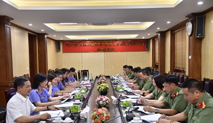 Viện KSND thành phố Hà Nội trực tiếp kiểm sát việc tiếp nhận, giải...