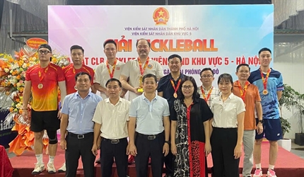 Viện KSND khu vực 5 – Thành phố Hà Nội tổ chức ra mắt Câu lạc bộ...