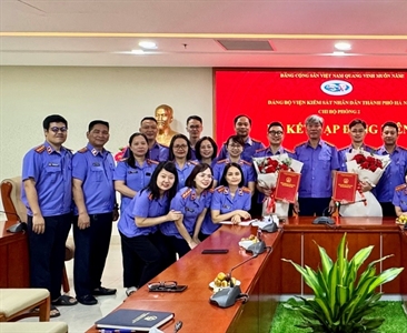 Chi bộ Phòng 2 - Viện KSND thành phố Hà Nội tổ chức kết nạp Đảng viên mới