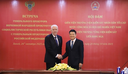 Hội đàm giữa VKSND tối cao và Đoàn đại biểu Tổng Viện kiểm sát Liên...