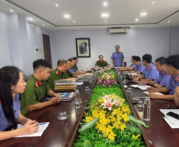 Viện KSND khu vực 12 – thành phố Hà Nội phối hợp rà soát vụ việc tạm đình...