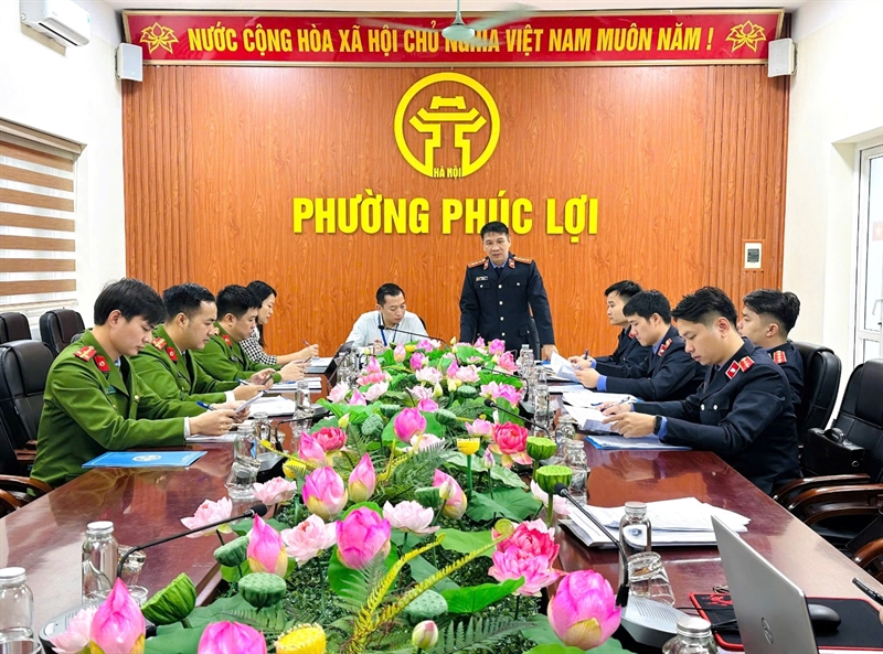 Viện KSND khu vực 5 – Hà Nội trực tiếp kiểm sát công tác thi hành án hình sự tại cộng đồng tại UBND xã, phường trên địa bàn