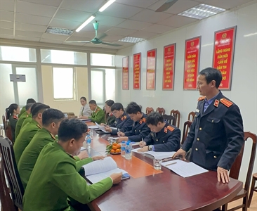 Viện KSND khu vực 12 trực tiếp kiểm sát việc tạm giữ, tạm giam và thi hành...