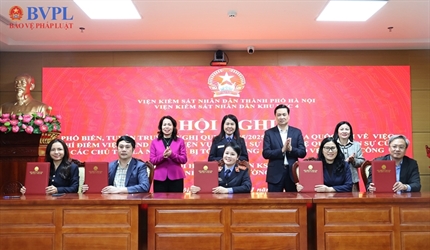 Viện KSND Khu vực 4 - Hà Nội ký Quy chế phối hợp với UBND 12 phường...