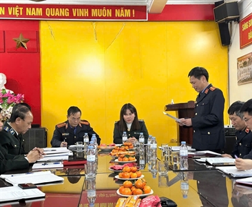 Viện KSND khu vực 10 – Hà Nội kiểm sát trực tiếp công tác thi hành án dân sự...