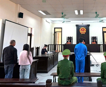 Viện KSND khu vực 9 - Hà Nội phối hợp cùng Tòa án cùng cấp xét xử vụ án điểm...