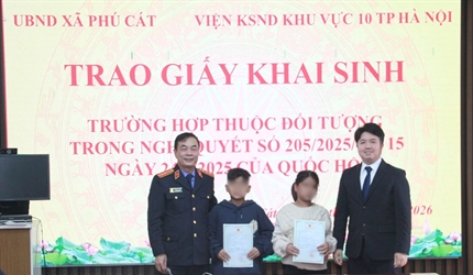 Viện KSND Khu vực 10 - TP Hà Nội đã phối hợp với chính quyền địa phương...