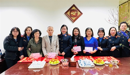 Phòng Kiểm sát và giải quyết đơn khiếu nại, tố cáo về tư pháp đón tiếp,...