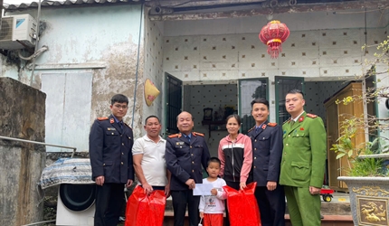 Viện KSND khu vực 12 - Hà Nội tích cực triển khai thực hiện việc bảo vệ...