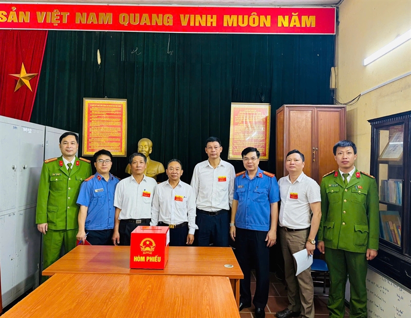 Viện KSND khu vực 7, thành phố Hà Nội kiểm sát công tác bầu cử tại Phân trại tạm giam Sóc Sơn và Cơ sở cai nghiện số 2 Hà Nội