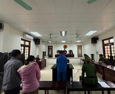 Viện KSND khu vực 9 - Hà Nội phối hợp với Tòa án cùng cấp tổ chức xét xử vụ...