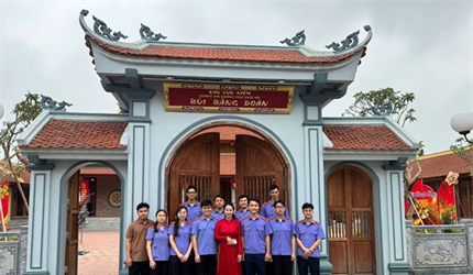 Chi đoàn Viện KSND khu vực 12 - TP Hà Nội chào mừng kỷ niệm 95 năm ngày...