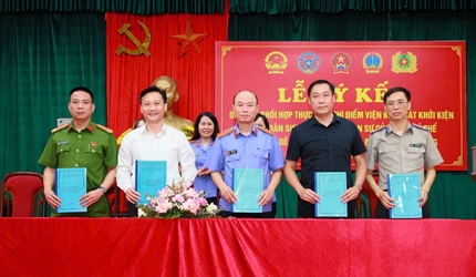 Viện KSND khu vực 6 - Hà Nội tổ chức Hội nghị ký kết Quy chế phối hợp...
