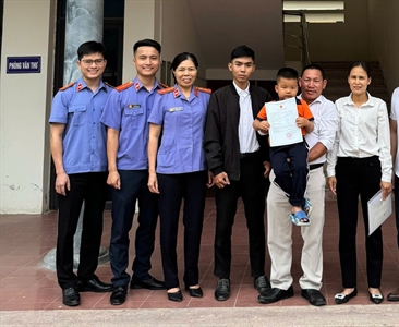 Viện KSND khu vực 12 kiến nghị thành công bảo vệ quyền lợi cho trẻ em bị bỏ...