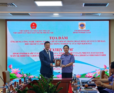 Viện KSND thành phố Hà Nội đón tiếp và làm việc với Viện kiểm sát Mông Cổ