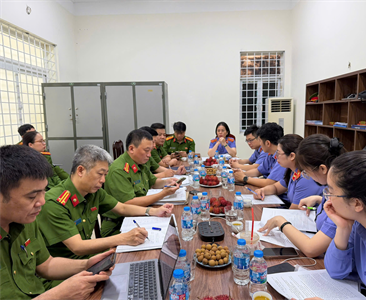 Viện KSND khu vực 1 – Hà Nội trực tiếp kiểm sát việc tiếp nhận, giải quyết...