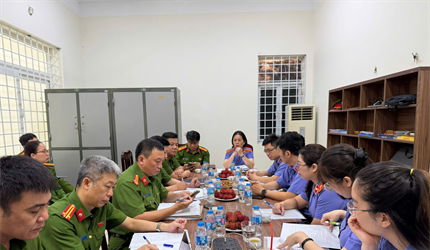 Viện KSND khu vực 1 – Hà Nội trực tiếp kiểm sát việc tiếp nhận, giải...