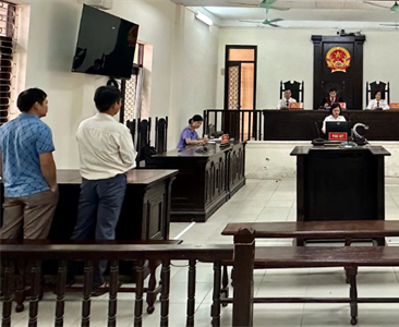 Viện KSND khu vực 9 phối hợp với Tòa án nhân dân cùng cấp tổ chức phiên tòa...