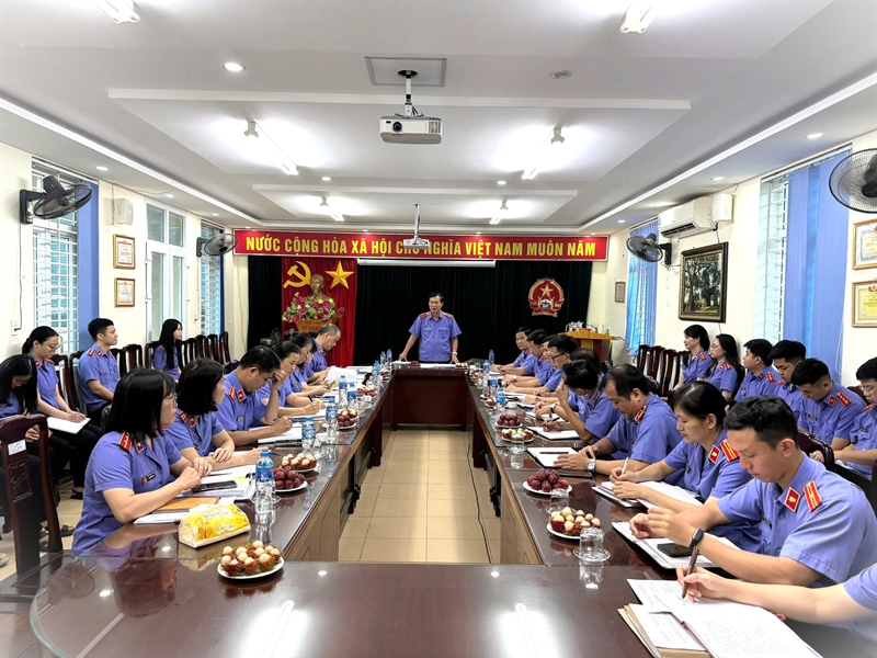Viện KSND thành phố Hà Nội kiểm tra việc thực hiện dân chủ ở cơ sở tại Viện KSND khu vực