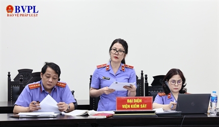 Xét xử “ông trùm” đường dây đánh bạc xuyên quốc gia hơn 4.000 tỉ đồng...