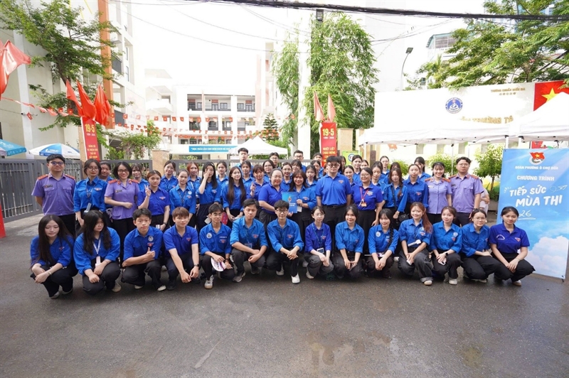 Chi đoàn Viện KSND khu vực 2 - Hà Nội hưởng ứng chương trình "Tiếp sức mùa thi" năm 2026