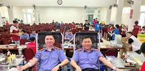 Chi đoàn Viện KSND khu vực 2 tích cực tham gia Ngày hội hiến...