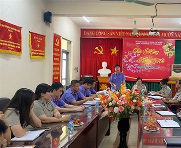 Viện KSND khu vực 5 công bố Kết luận trực tiếp kiểm sát tại Phòng thi hành...