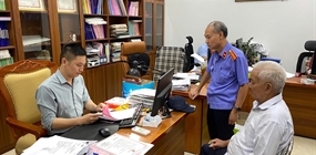 Tấm gương điển hình “Dân vận khéo” trong thực hiện Nghị quyết...