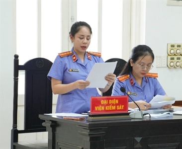 Trốn thuế hơn 12,5 tỉ đồng, "bà trùm" kinh doanh đồ hiệu online lĩnh án phạt...