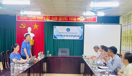 Viện KSND khu vực 10 - Hà Nội tích cực triển khai thực hiện Nghị quyết...