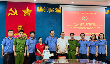 Viện KSND khu vực 8 – Hà Nội: Phối hợp bảo đảm quyền được khai sinh cho...