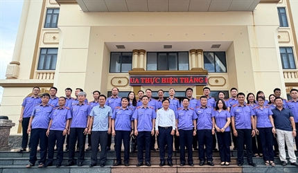 Hành trình về nguồn của Đảng ủy, Hội Cựu chiến binh và Ban Thường vụ...