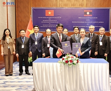 Hội đàm song phương giữa Viện trưởng VKSND tối cao hai nước Lào - Việt Nam