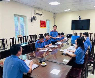 Viện KSND khu vực 10 - Hà Nội ban hành  02 Quyết định khởi kiện vụ án dân sự...