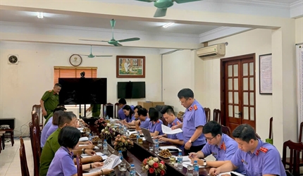 Viện KSND khu vực 3 – Hà Nội đã tiến hành kiểm tra công tác tiếp nhận,...