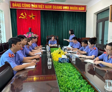 Viện KSND khu vực 6 – Hà Nội họp ban hành Quyết định khởi kiện, gấp rút hoàn...