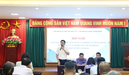 Viện KSND khu vực 1- Hà Nội phối hợp BHXH cơ sở Ba Đình tổ chức đối...