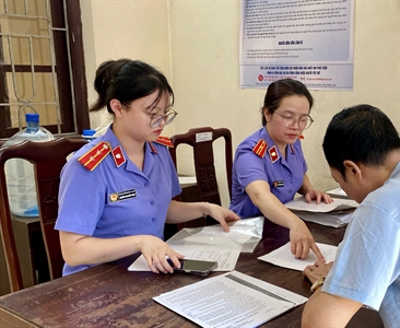 Viện KSND khu vực 9 – Hà Nội ban hành Quyết định khởi kiện vụ án dân sự công...