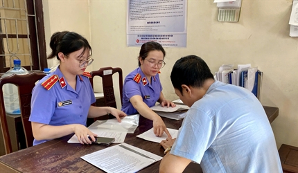 Viện KSND khu vực 9 – Hà Nội ban hành Quyết định khởi kiện vụ án dân sự...