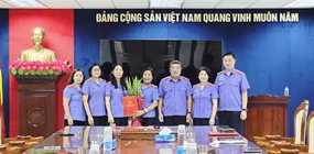 Viện KSND thành phố Hà Nội tổ chức gặp mặt và chia tay cán bộ...