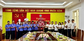Viện KSND khu vực 10 - thành phố Hà Nội chúc mừng kỷ niệm 81...