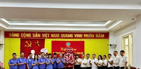 Viện KSND khu vực 10 - thành phố Hà Nội chúc mừng kỷ niệm 81...