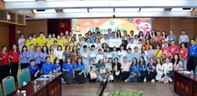 Viện KSND Khu vực 2 – thành phố Hà Nội trao yêu thương đến...