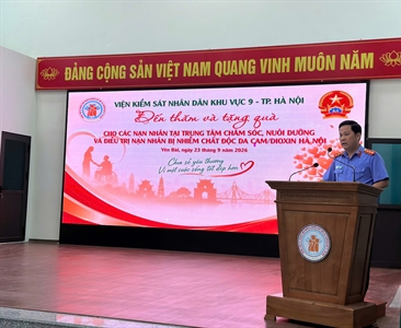 Viện KSND khu vực 9 – Hà Nội thăm hỏi, tặng quà tại Trung tâm chăm sóc, nuôi...