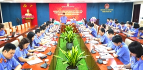 VKSND thành phố Hà Nội tiếp Đoàn khảo sát của VKSND tối cao...