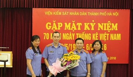 Viện kiểm sát nhân dân thành phố Hà Nội tổ chức gặp mặt kỷ niệm ngày...