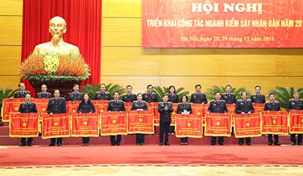 Bế mạc Hội nghị triển khai công tác kiểm sát năm 2017